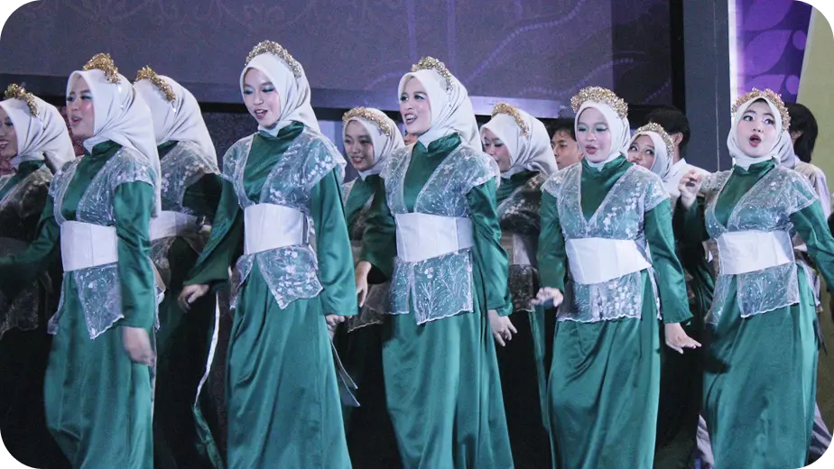 Kompetisi Paduan Suara 4