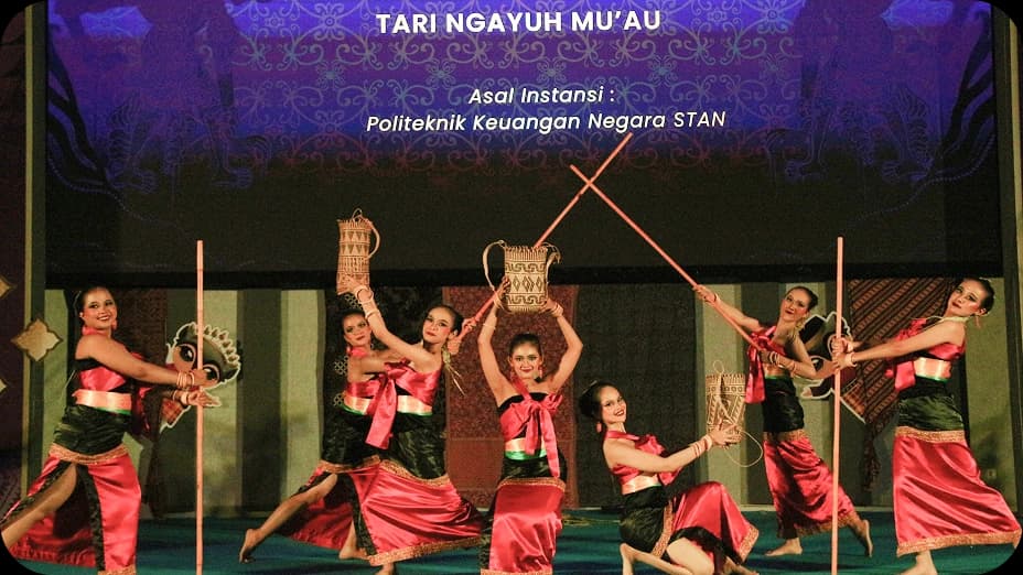 Kompetisi Tari Tradisional 6